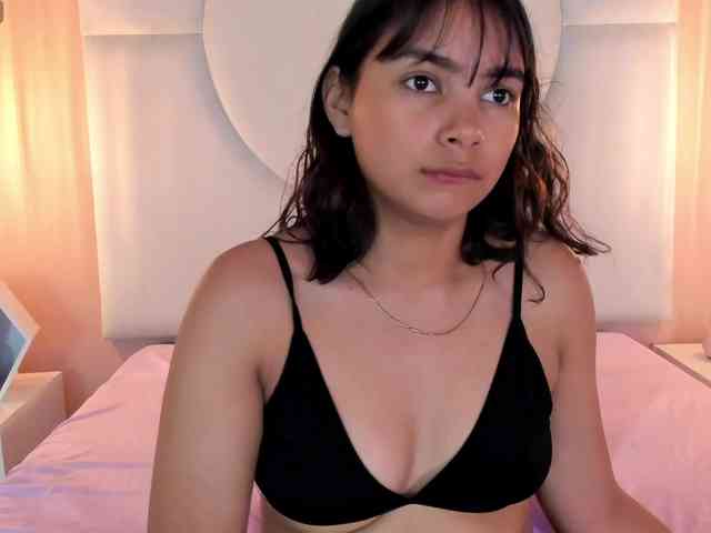Valeria-Martins webcam