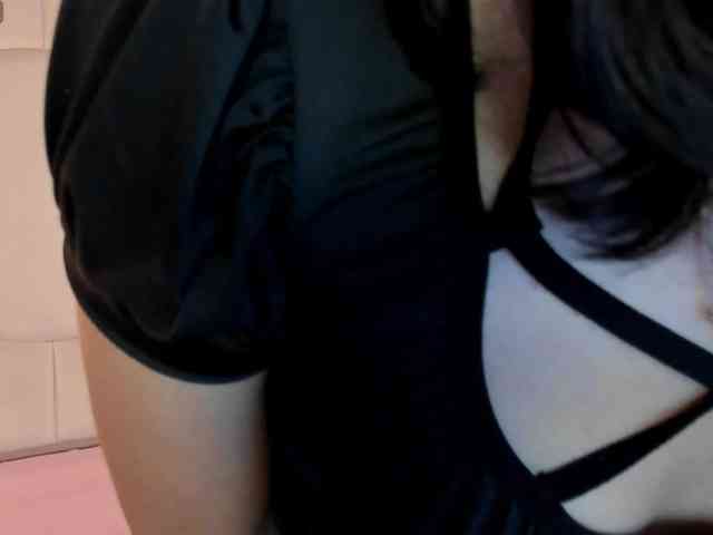 Valeria-Martins Valeria-Martins