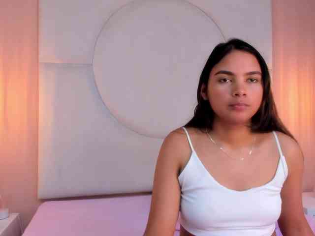 Valeria-Martins Valeria-Martins