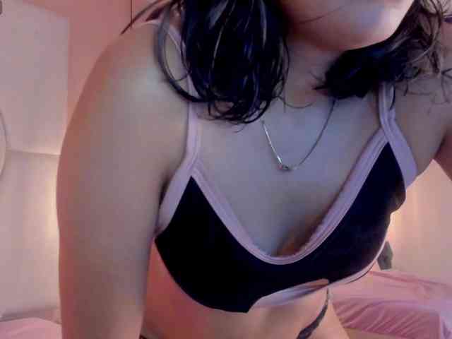 Valeria-Martins webcam