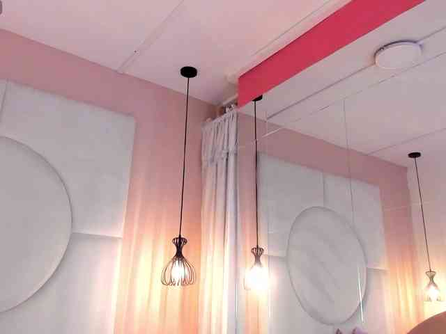 Valeria-Martins webcam