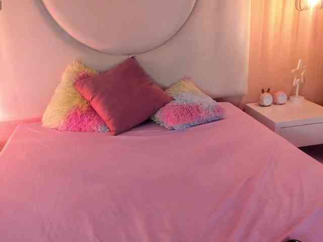 Valeria-Martins webcam