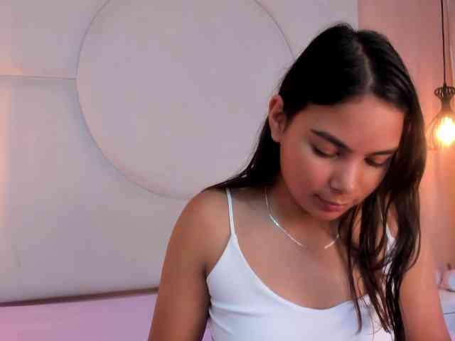 Valeria-Martins webcam