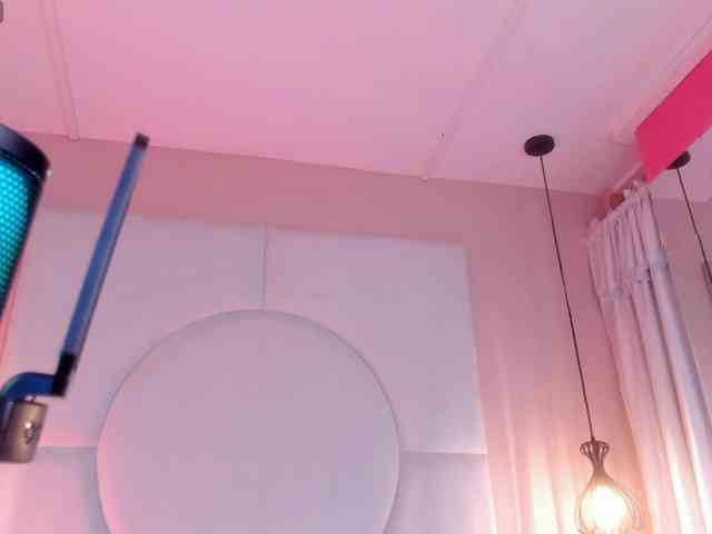 Valeria-Martins webcam