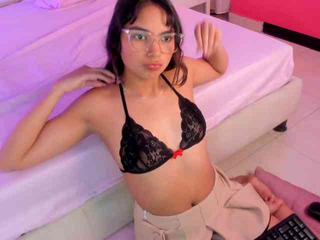 Valeria-Martins webcam