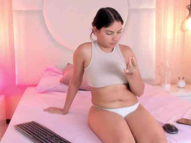 Valeria-Martins webcam