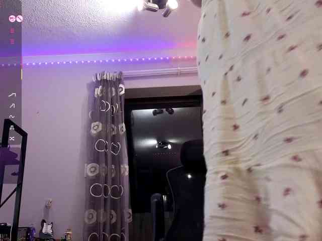 ScarletCarnally ScarletCarnally