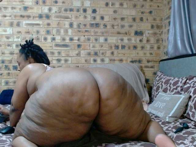 RubyBooty's BongaCams show and profile