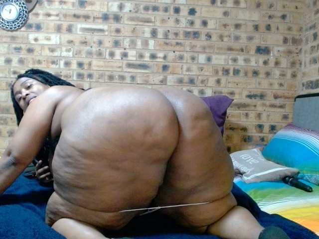 RubyBooty's BongaCams show and profile