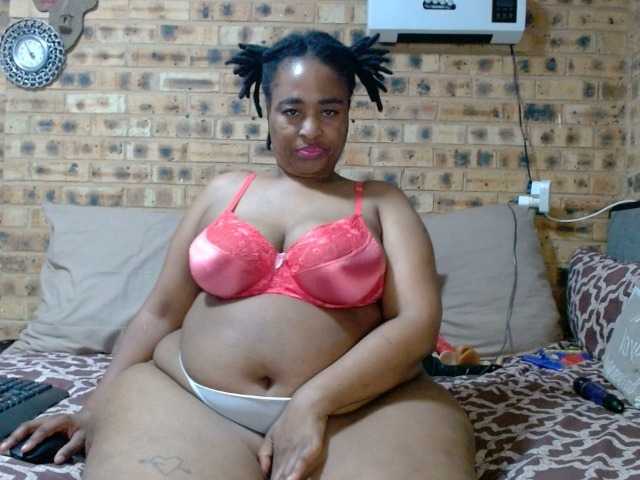 RubyBooty's BongaCams show and profile