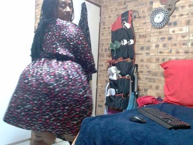 RubyBooty's BongaCams show and profile