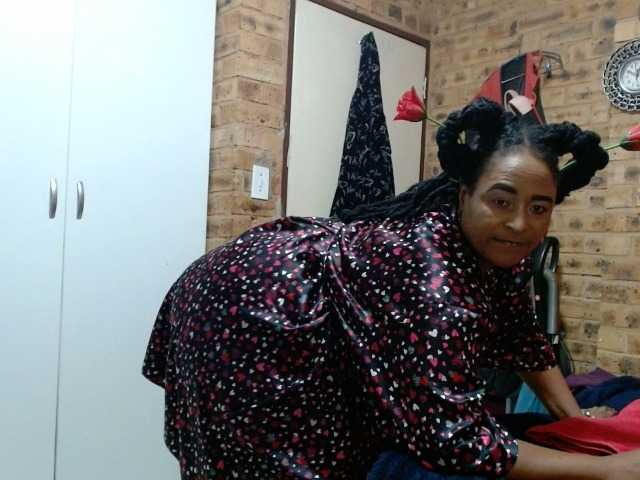 RubyBooty's BongaCams show and profile