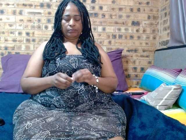 RubyBooty's BongaCams show and profile