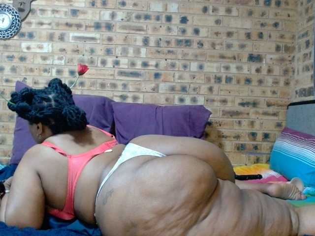 RubyBooty's BongaCams show and profile