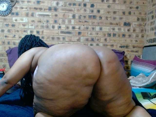 RubyBooty's BongaCams show and profile