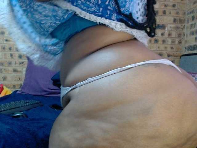 RubyBooty's BongaCams show and profile