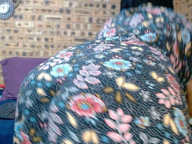 RubyBooty's BongaCams show and profile