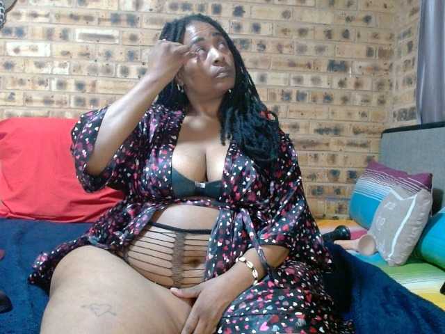 RubyBooty's BongaCams show and profile