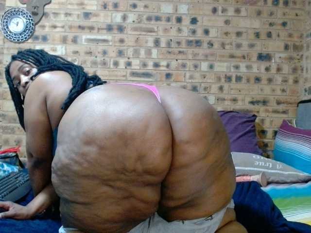 RubyBooty's BongaCams show and profile