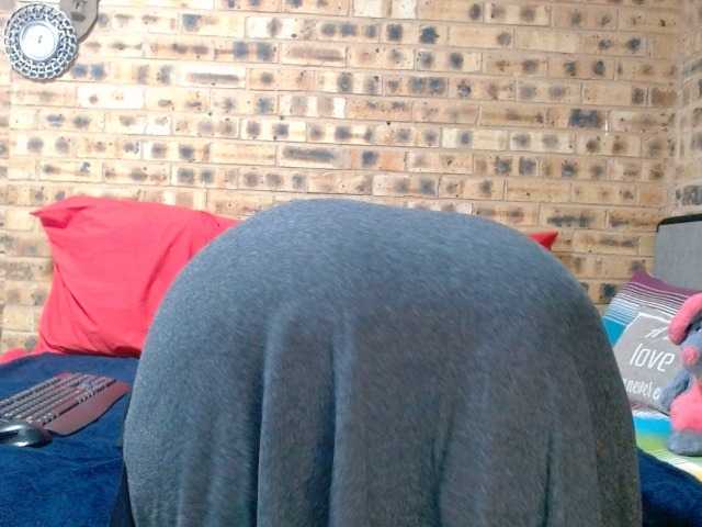 RubyBooty's BongaCams show and profile