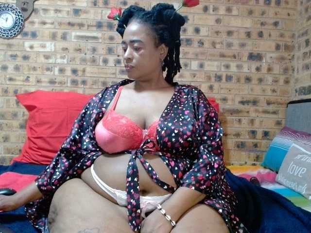 RubyBooty's BongaCams show and profile