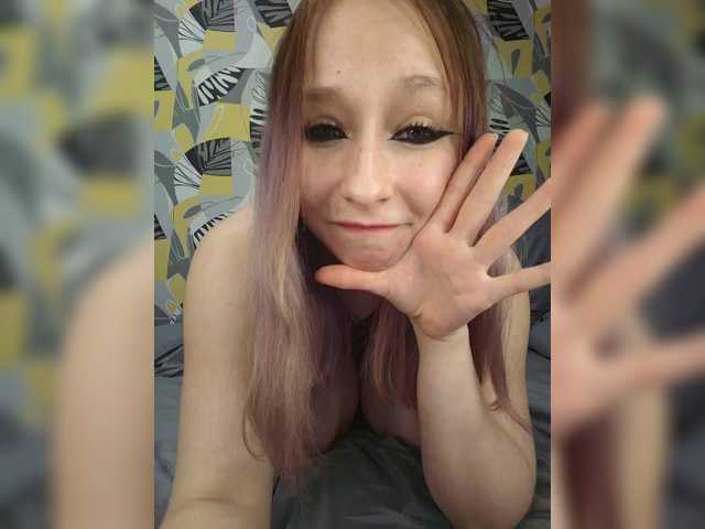 LeahBunny69's BongaCams show and profile