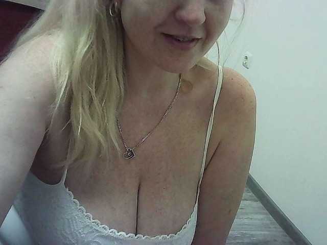 Multiply-orgazm from BongaCams is Freechat