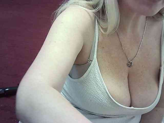 Multiply-orgazm webcam