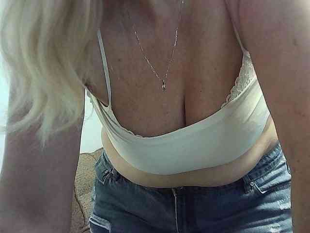 Multiply-orgazm webcam