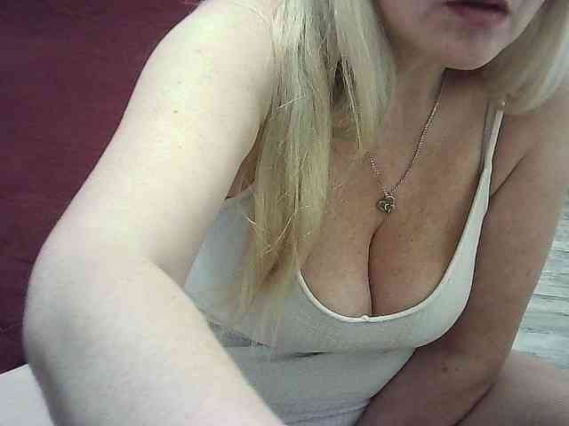 Multiply-orgazm webcam