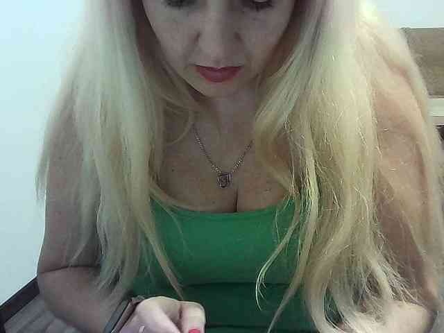 Multiply-orgazm webcam