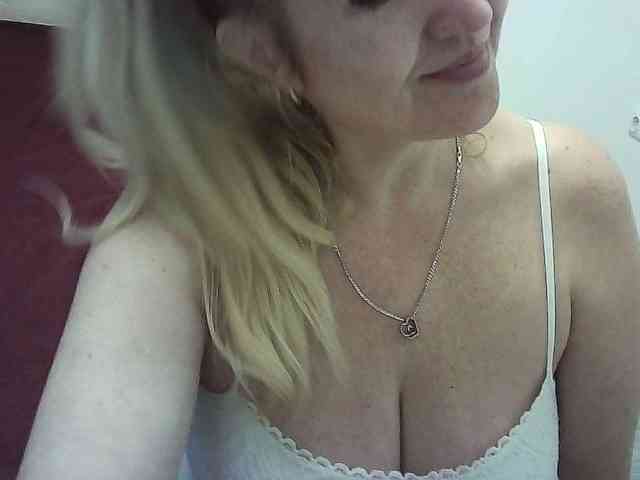 Multiply-orgazm webcam