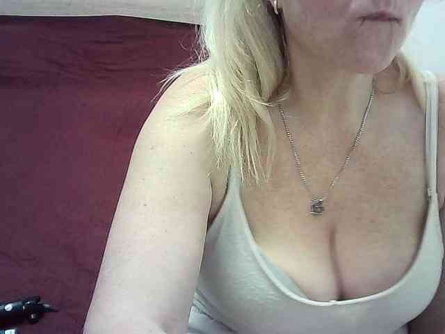 Multiply-orgazm webcam