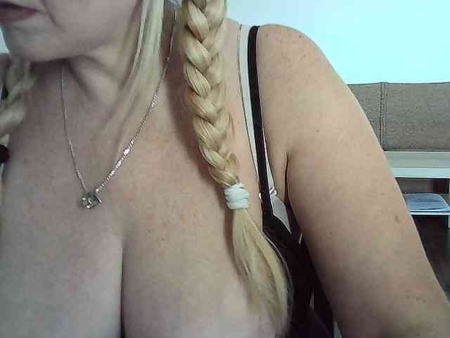 Multiply-orgazm webcam