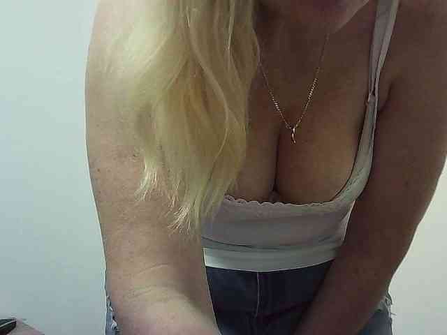 Multiply-orgazm webcam