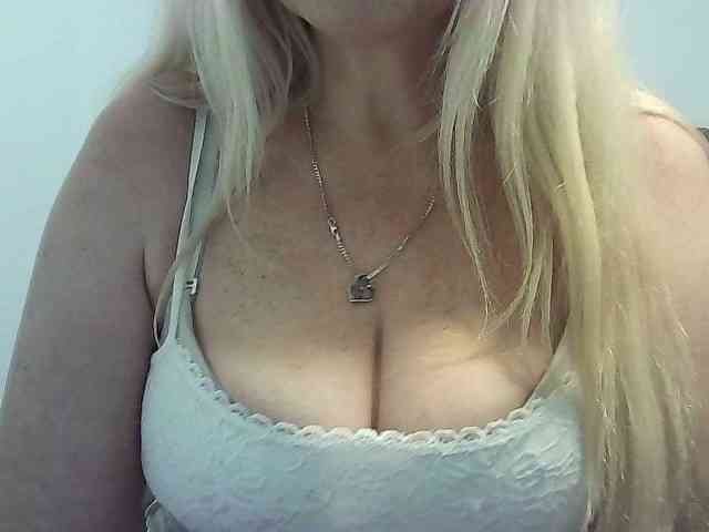 Multiply-orgazm webcam