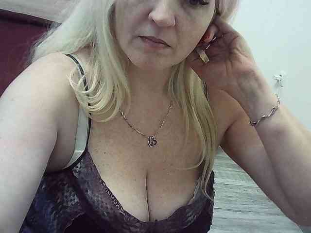 Multiply-orgazm webcam