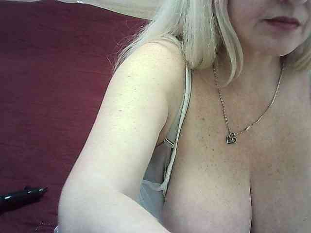 Multiply-orgazm webcam