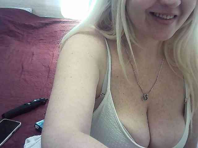 Multiply-orgazm webcam