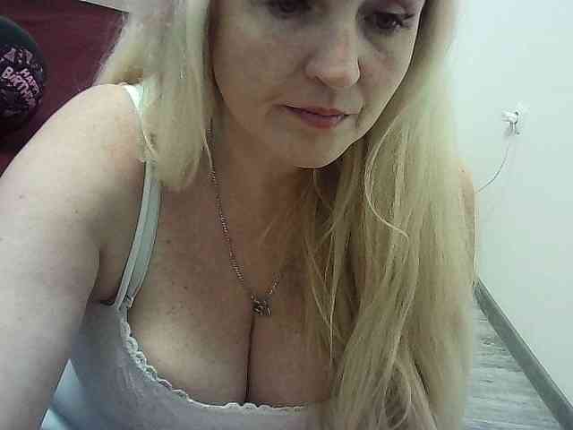 Multiply-orgazm webcam