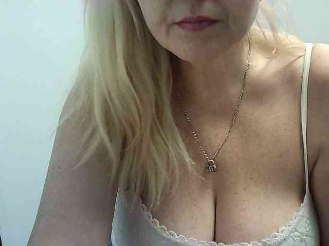 Multiply-orgazm webcam