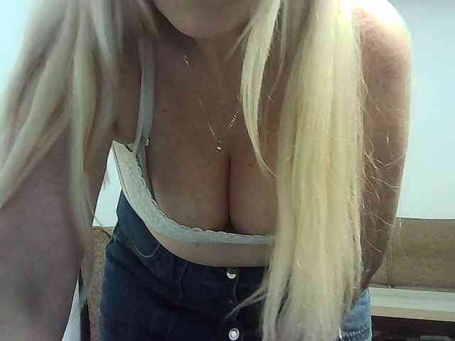 Multiply-orgazm webcam