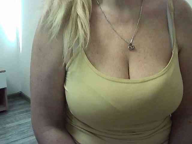 Multiply-orgazm webcam