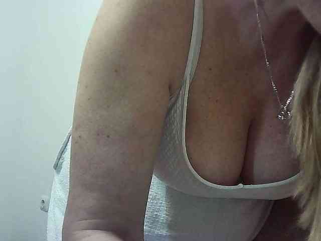 Multiply-orgazm webcam