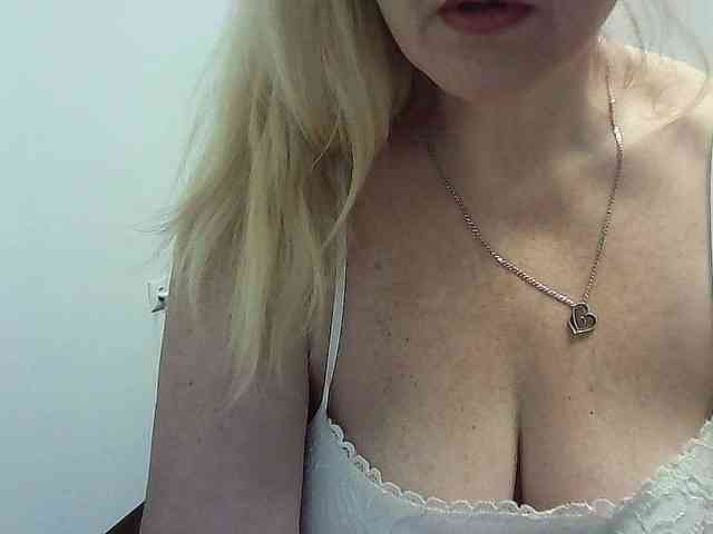 Multiply-orgazm webcam