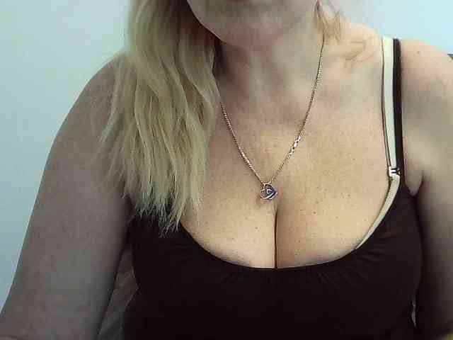 Multiply-orgazm webcam