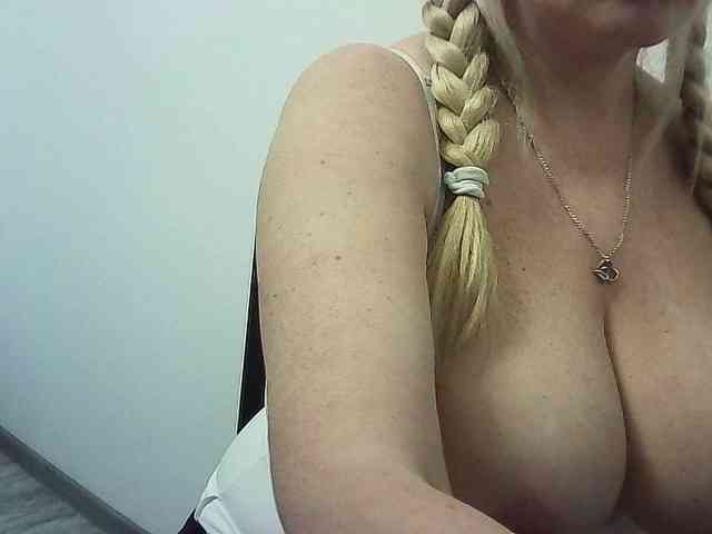 Multiply-orgazm webcam