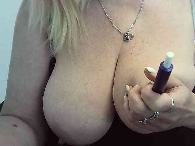 Multiply-orgazm webcam