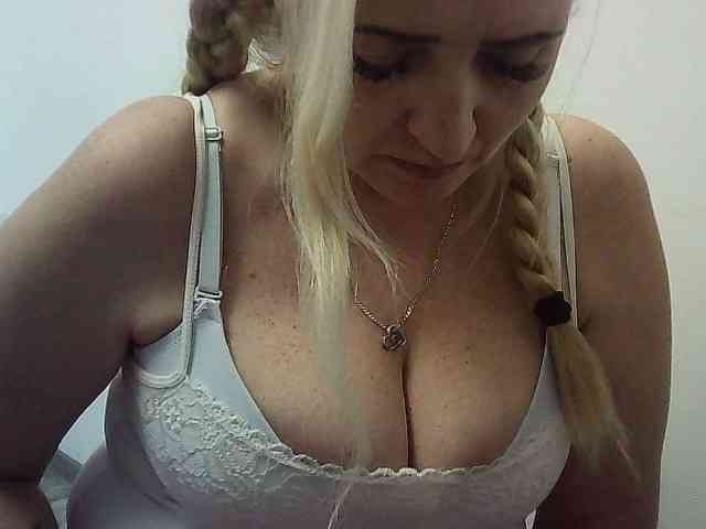 Multiply-orgazm webcam