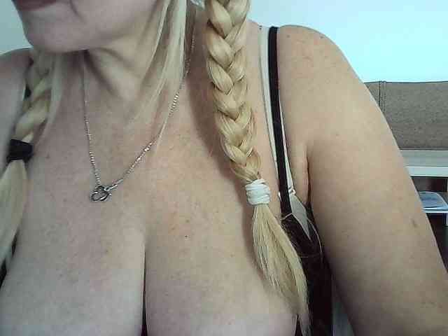 Multiply-orgazm webcam